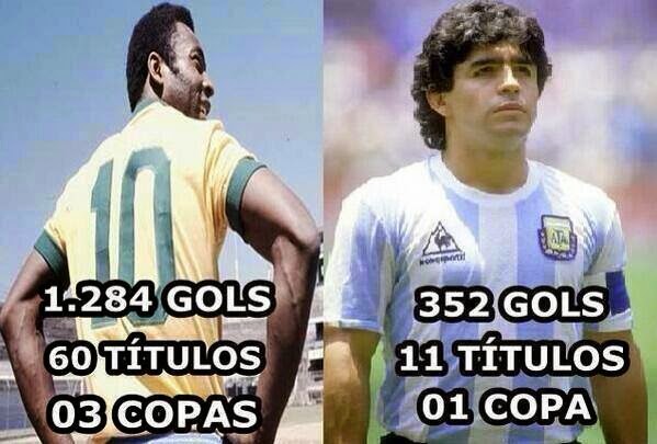 pele vs maradona.jpg