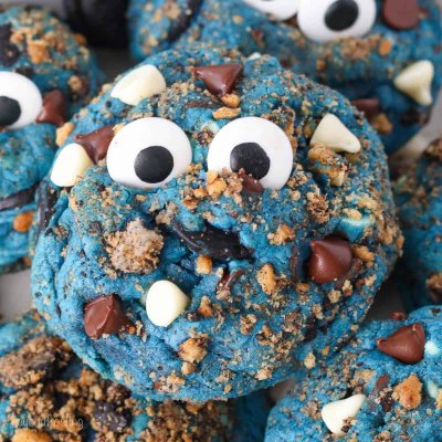 Cookie Monster Cookies.jpg